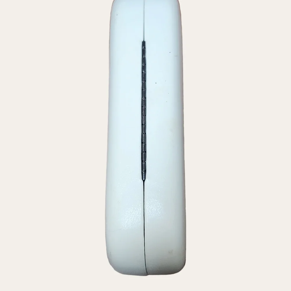 Marc Jacobs White Leather Hard Shell Sunglass Case